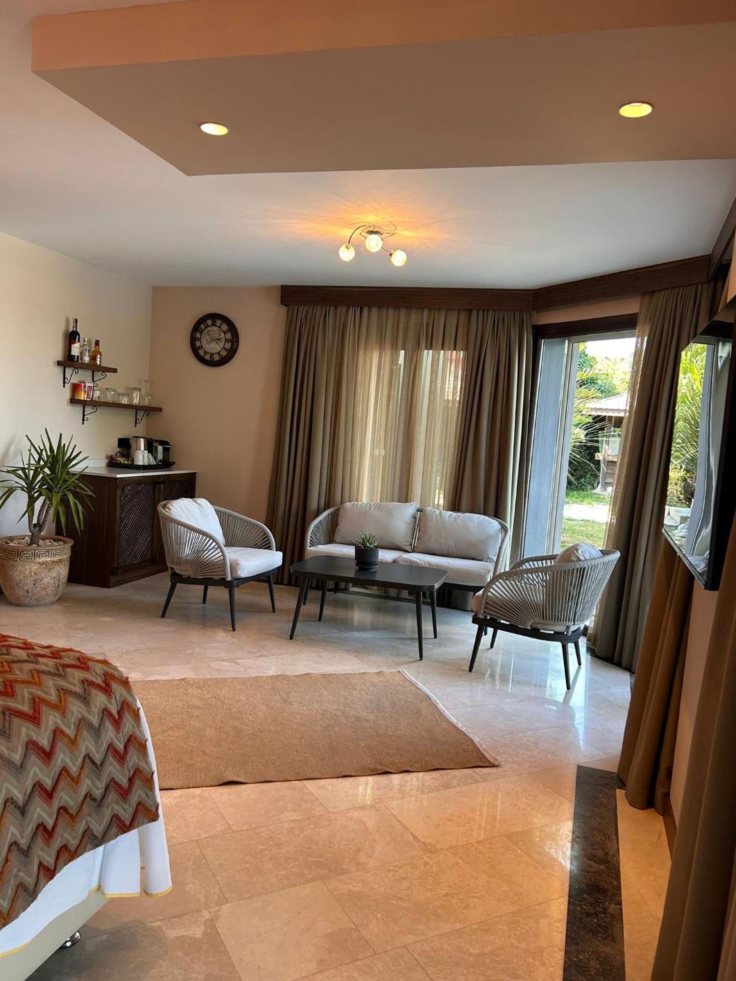 Doors Urla Hotel & Bungalows İzmir Exterior photo